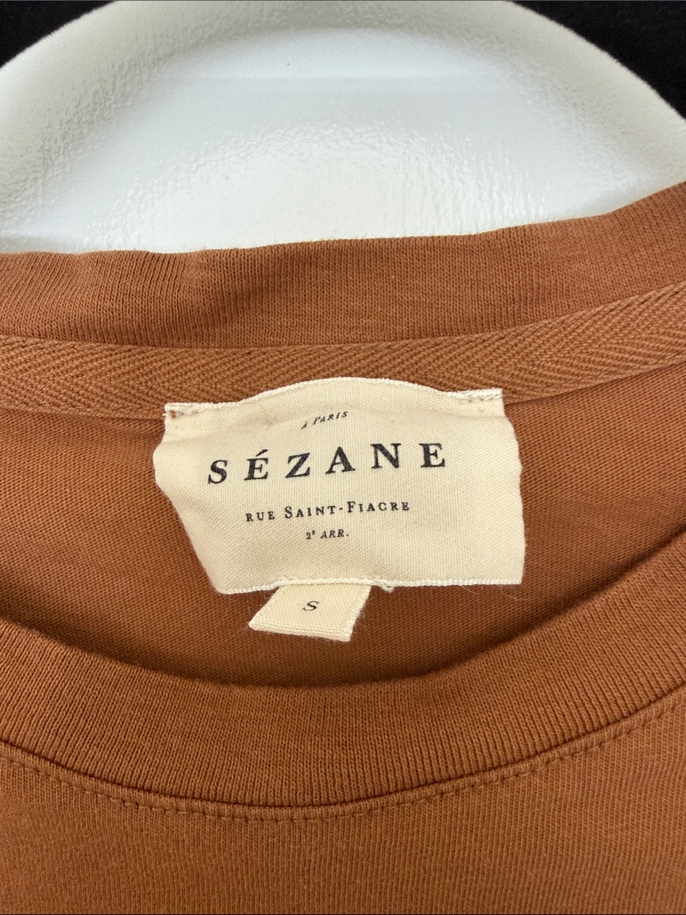 Sezane Short Sleeve Tee in Warm Brown - Picture 4 of 6